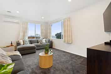 27 Danube Lane, Glen Eden