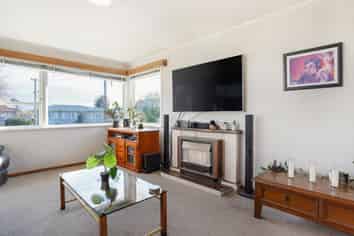 39 Tararua Terrace, Cloverlea