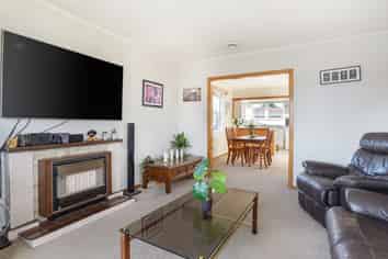 39 Tararua Terrace, Cloverlea