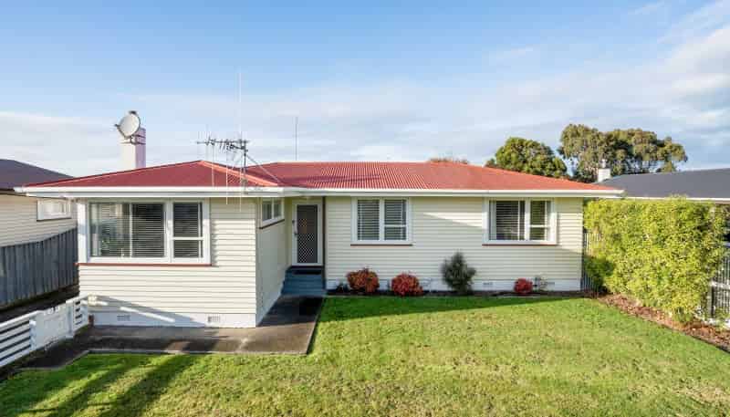 39 Tararua Terrace, Cloverlea