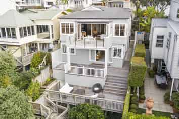 12 Harbour Street, Saint Marys Bay