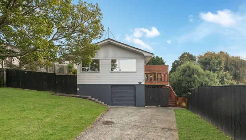 8 Erica Road, Sunnynook