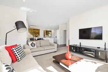 102 Mount Taylor Drive, Glendowie