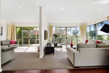 102 Mount Taylor Drive, Glendowie