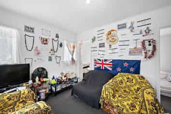 1/122 Church Street, Otahuhu