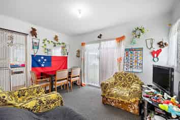 1/122 Church Street, Otahuhu