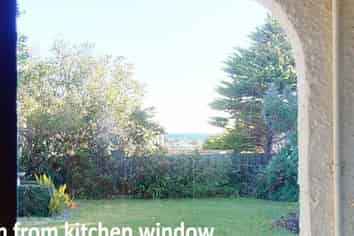 16 Arataki Grove, Waitarere Beach