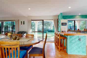 16 Arataki Grove, Waitarere Beach