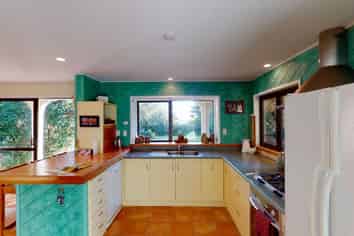 16 Arataki Grove, Waitarere Beach