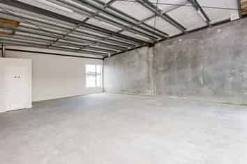 108sqm Albany retail for sale