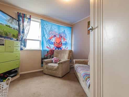 26 Farnham Avenue, Highbury