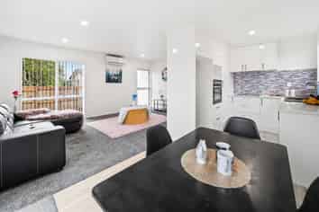 1/3 Sparrow Place, Weymouth