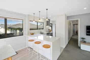 2/75 Elliot Street, Howick