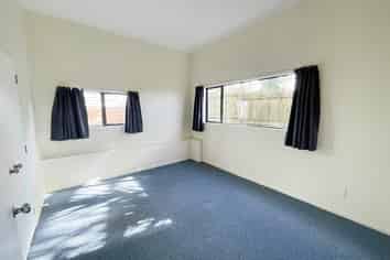 127a Lancaster Road, Beach Haven