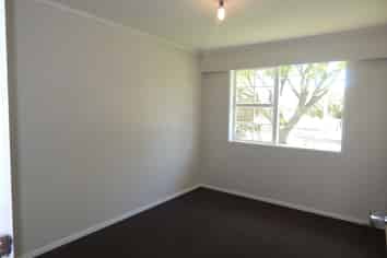 1 Waddington Drive, Naenae