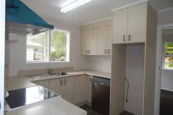 1 Waddington Drive, Naenae