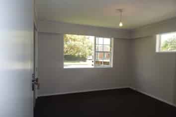 1 Waddington Drive, Naenae