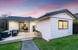 1/22 Derwent Crescent, Titirangi