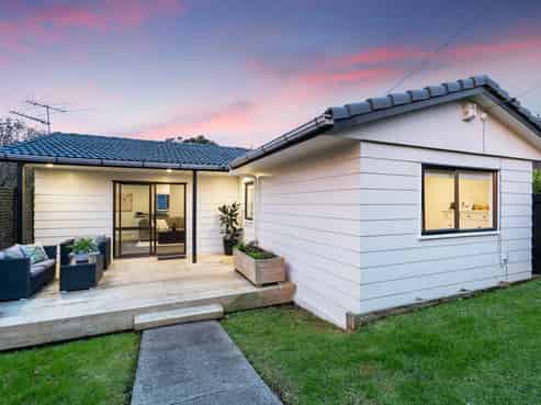 1/22 Derwent Crescent, Titirangi