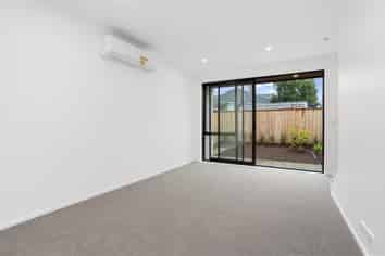 6 Gazala Lane, Panmure