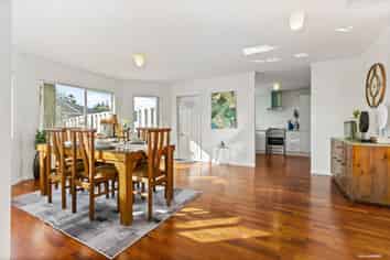 299A Glengarry Road, Glen Eden