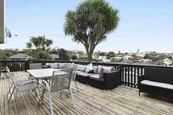 6 Glendale Drive, Dinsdale