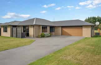 3 Mercade Close, Stratford