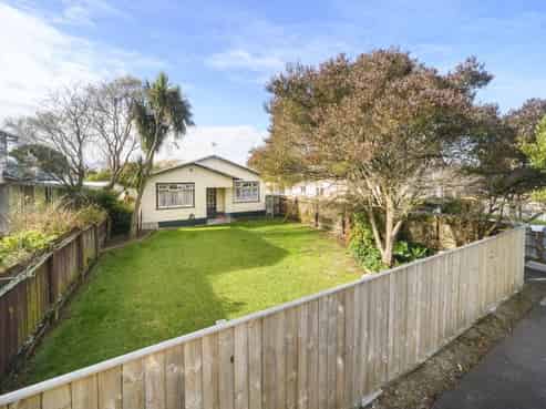 181A Botanical Road, Takaro