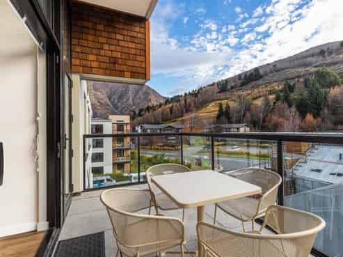 20/154 Arthurs Point Road, Arthurs Point