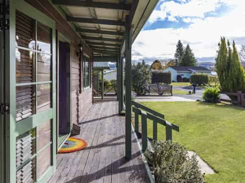 2 Par Place, Kinloch