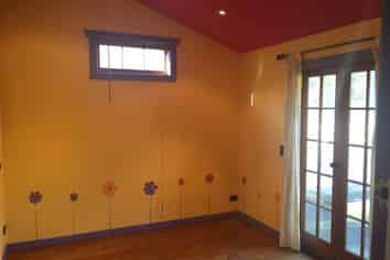 75 Russell Street, Stepneyville