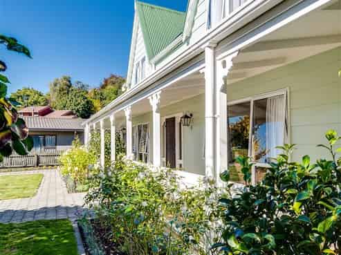 2 Kokako Place, Taradale