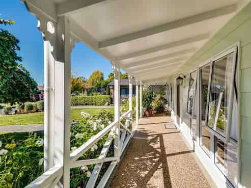 2 Kokako Place, Taradale