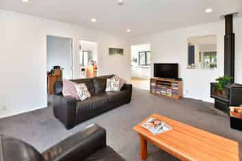 43 Foster Crescent, Snells Beach