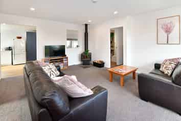 43 Foster Crescent, Snells Beach