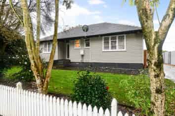 7 Sare Crescent, Fairfield