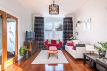 16 Yale Road, Mount Cook