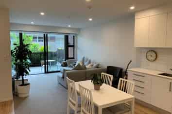 G13/340 Onehunga Mall, Onehunga