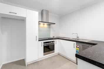 2/31 Evans Road, Glen Eden