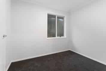 2/31 Evans Road, Glen Eden