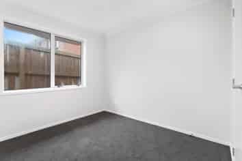 2/31 Evans Road, Glen Eden