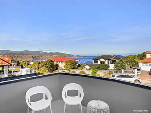 8A Birkhall Grove, Strathmore Park