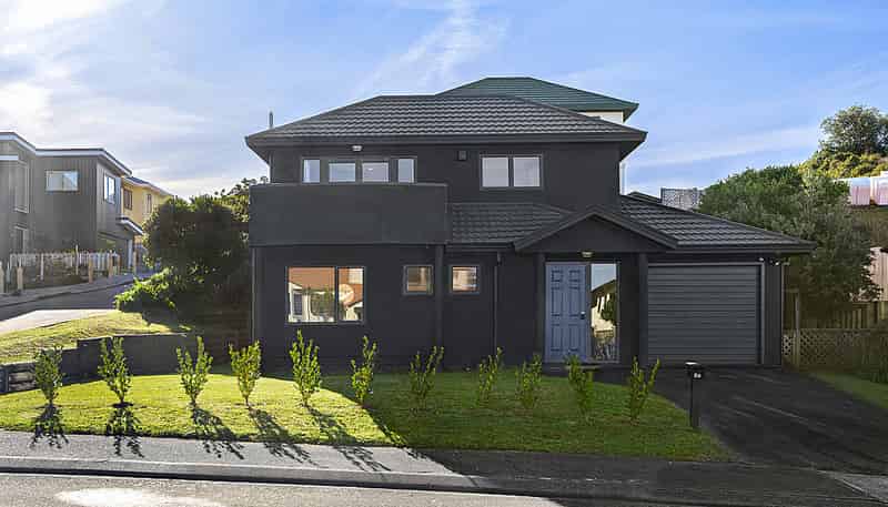 8A Birkhall Grove, Strathmore Park