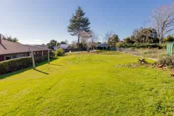 28 Takapu Street, Matua