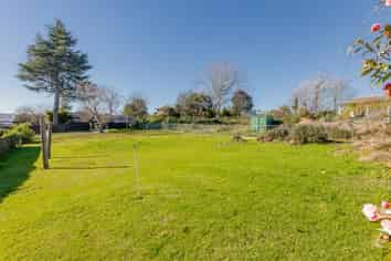 28 Takapu Street, Matua