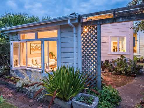 13 Ross Street, Kilbirnie