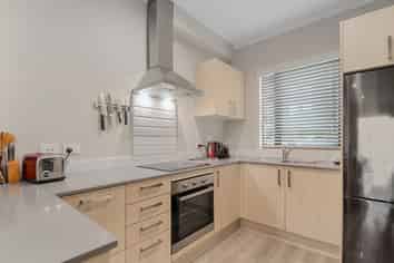 21 Kerewhenua Crescent, Hobsonville