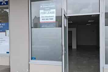 Take Your Pic at Waimauku Village Centre