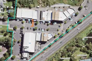 Take Your Pic at Waimauku Village Centre