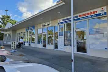 Take Your Pic at Waimauku Village Centre